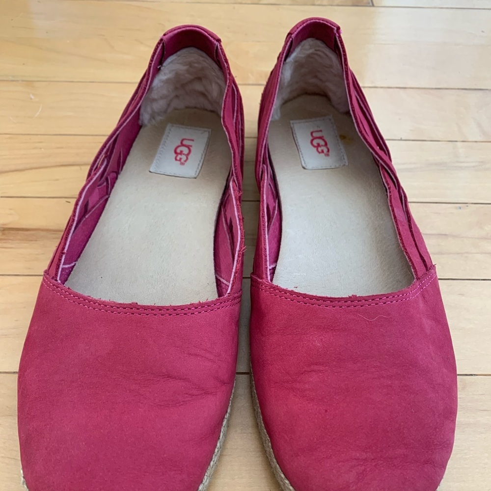Ugg Flats - image 3